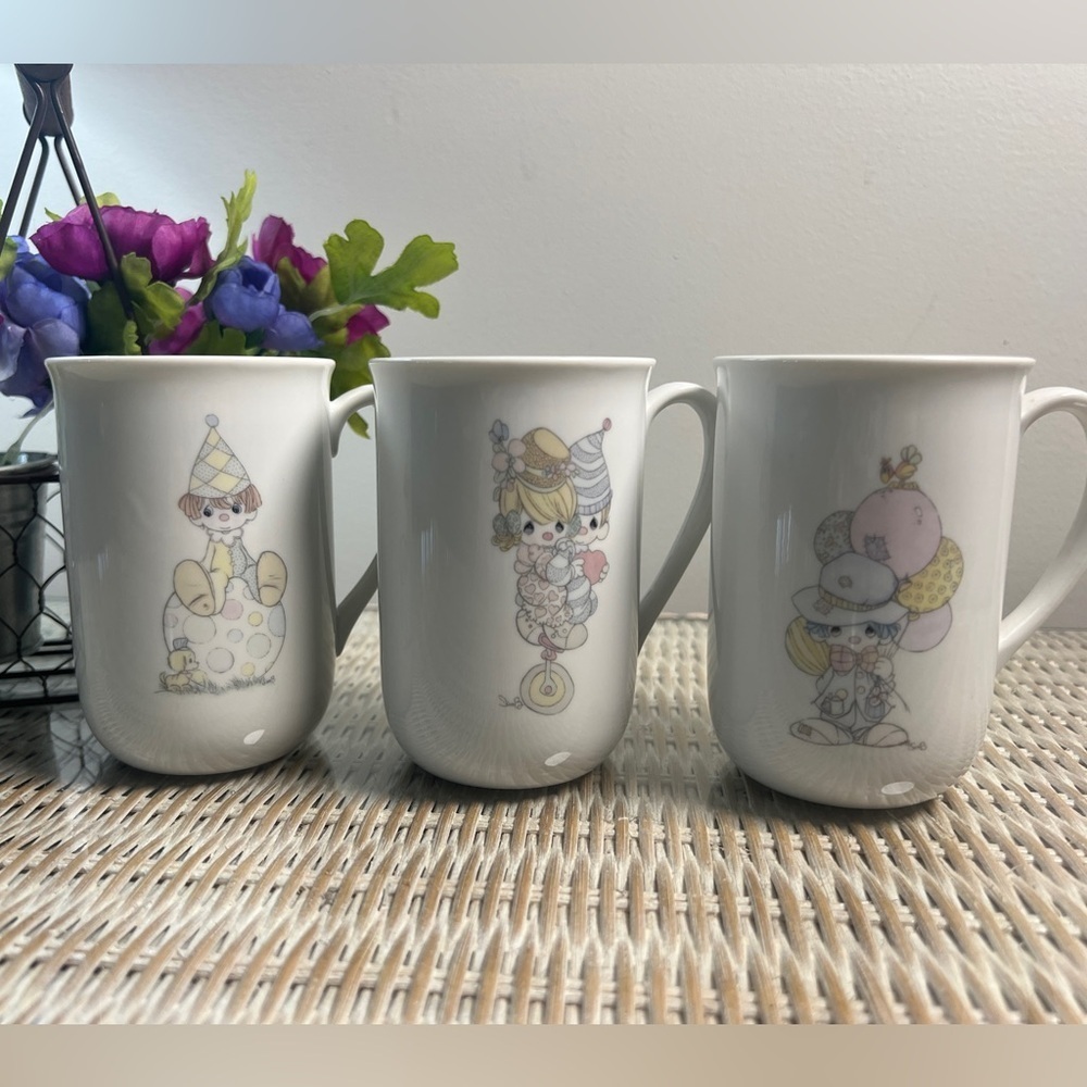 Vintage Precious Moments Clown Mugs Set of 3